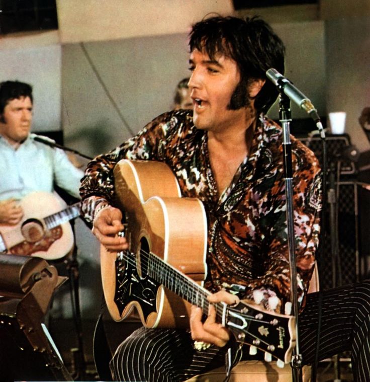 dce52b8c4ae856b888e9c780a0c020ee--elvis-presley-