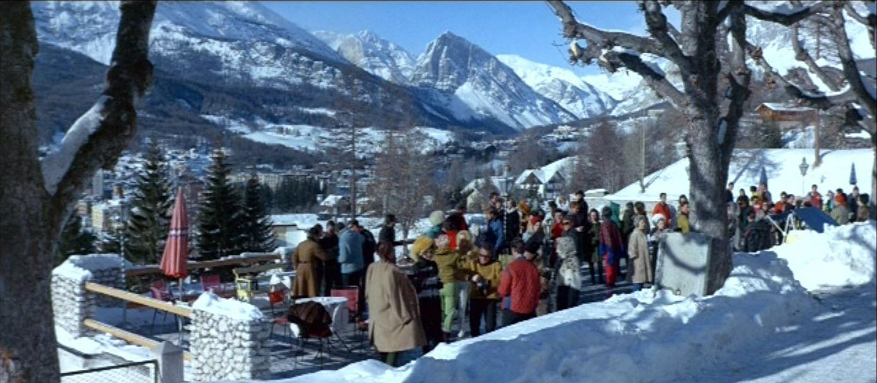 pink panther frame grabs (5).2